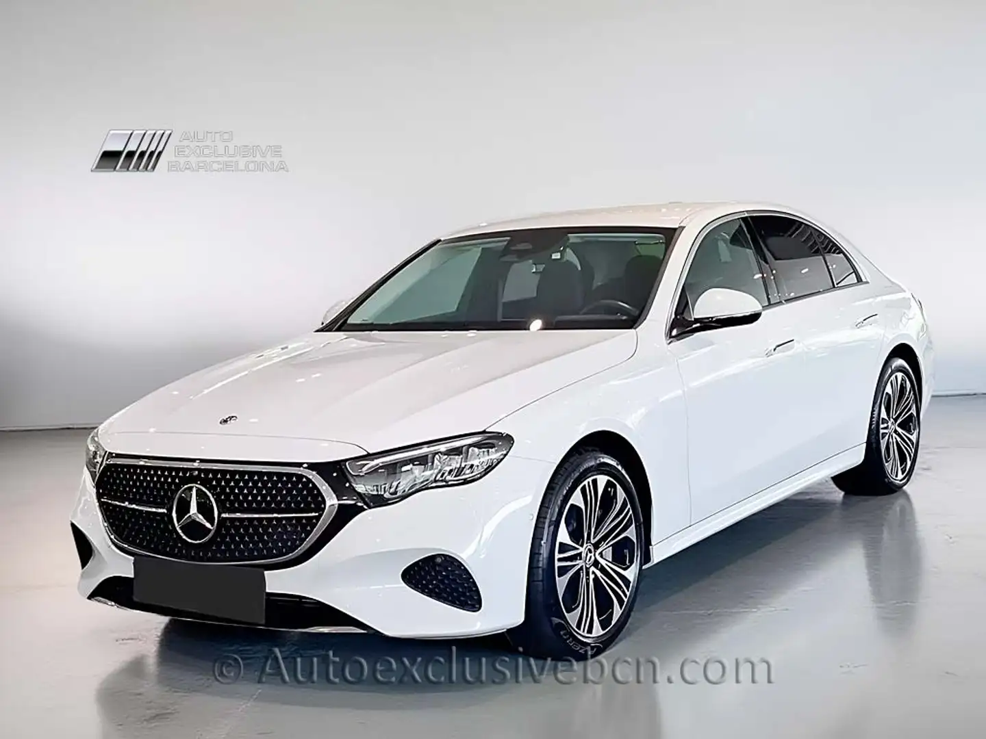 Mercedes-Benz E 300 Weiß - 1