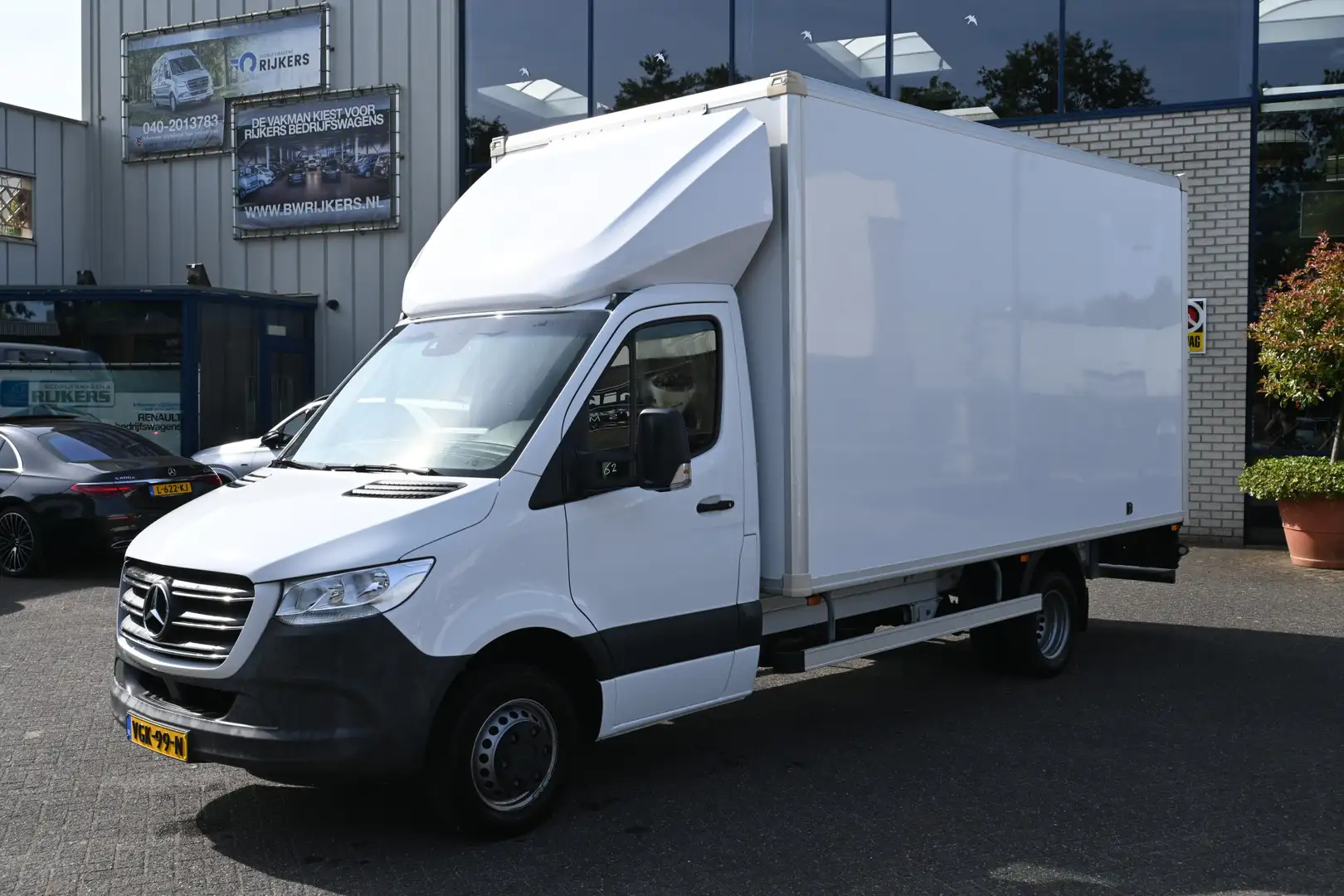 Mercedes-Benz Sprinter 516 CDI L3 432 Bakwagen 10.25 MBUX met navigatie Blanco - 1