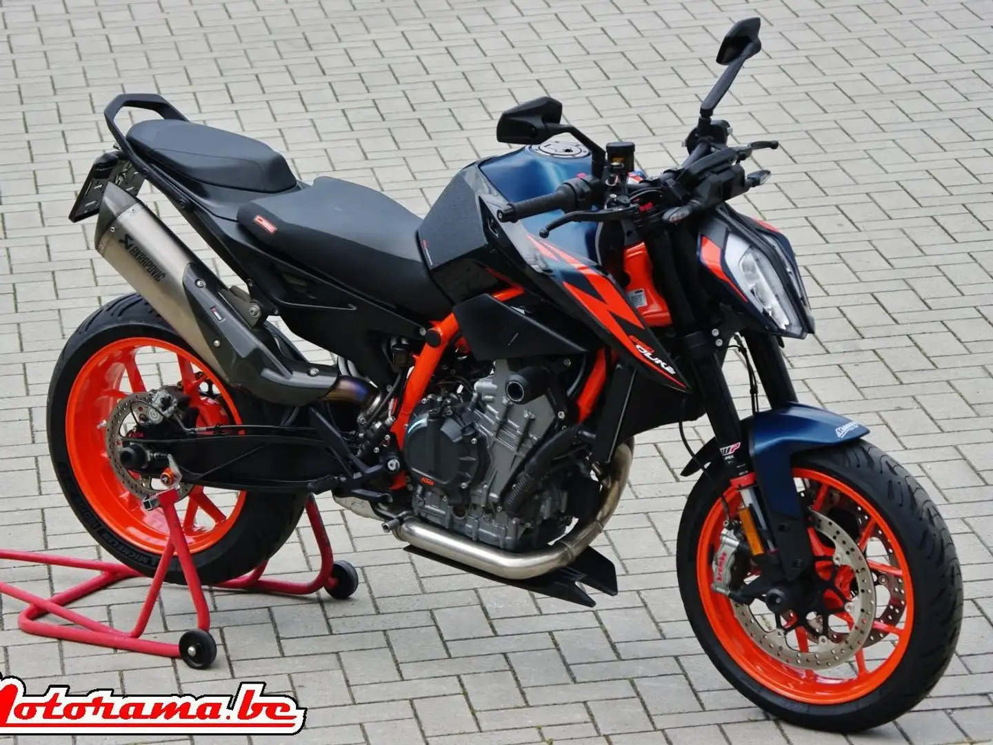 KTM 890 Duke R Blauw - 1