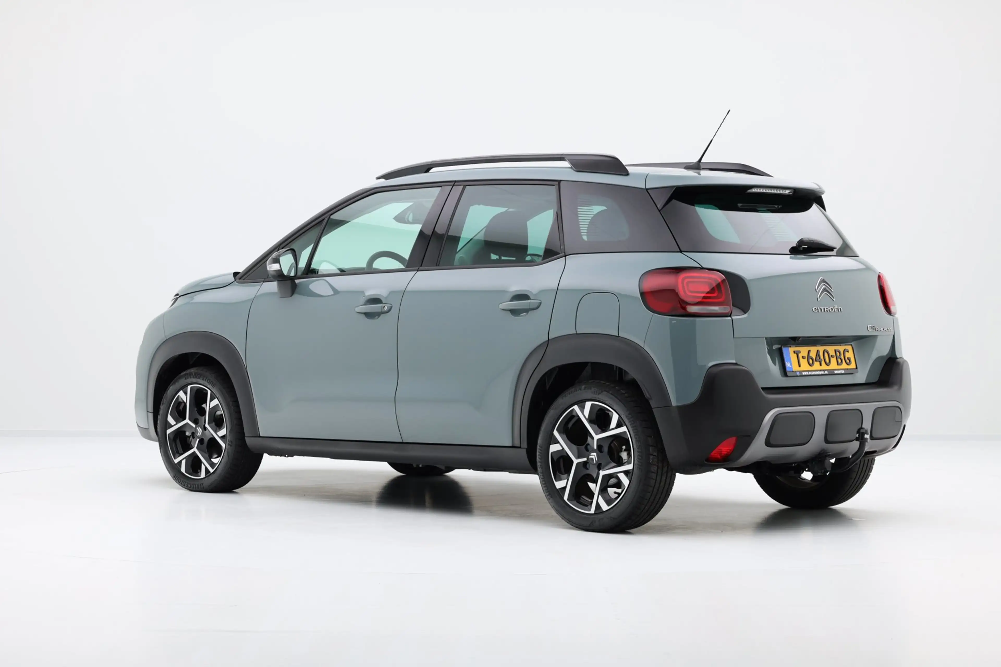Citroen C3 Aircross 1.2 PureTech Shine Pack Pano|Stoelverw.|Carplay|Cl — photo 35