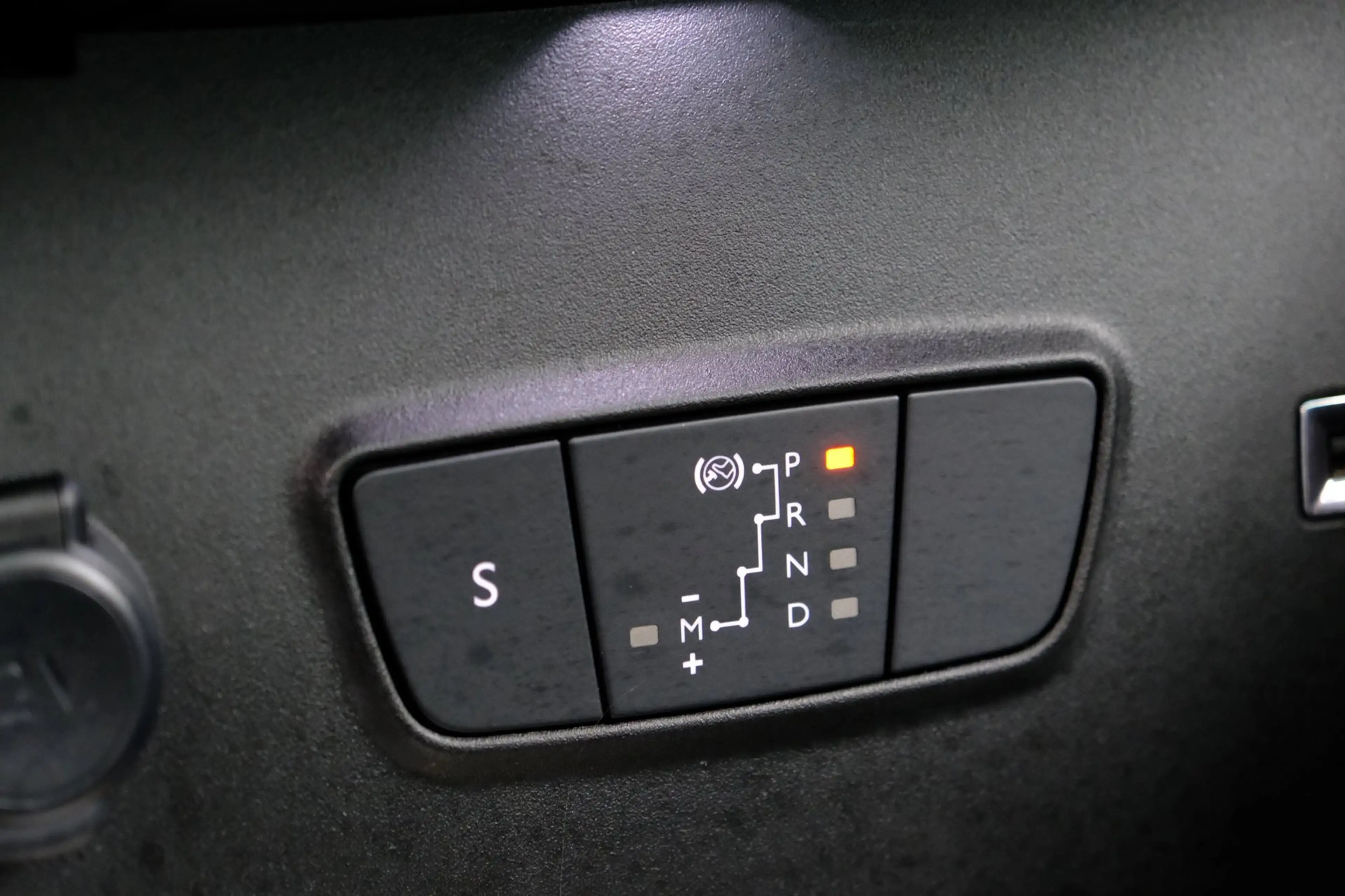 Citroen C3 Aircross 1.2 PureTech Shine Pack Pano|Stoelverw.|Carplay|Cl — photo 20