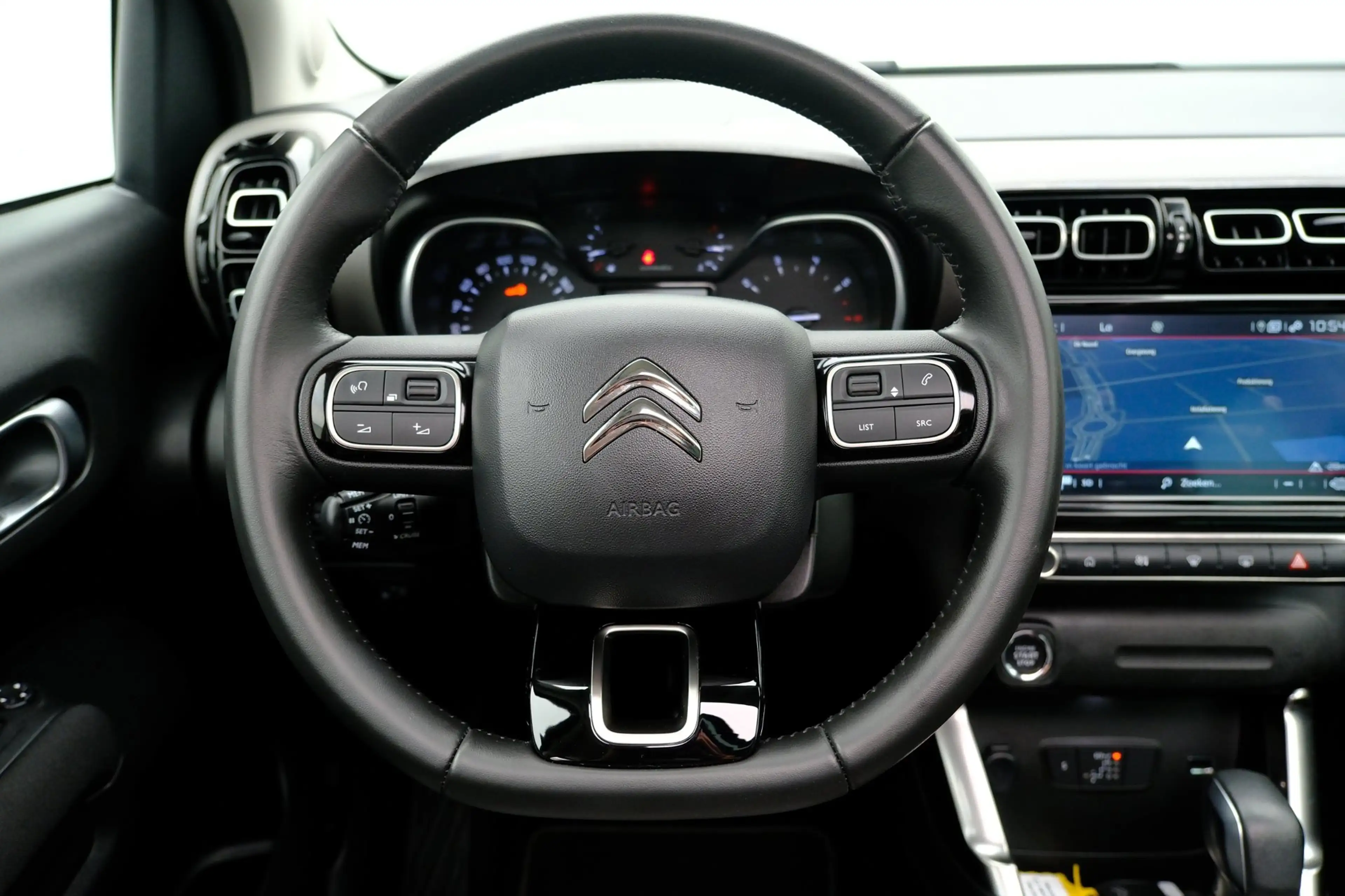Citroen C3 Aircross 1.2 PureTech Shine Pack Pano|Stoelverw.|Carplay|Cl — photo 9