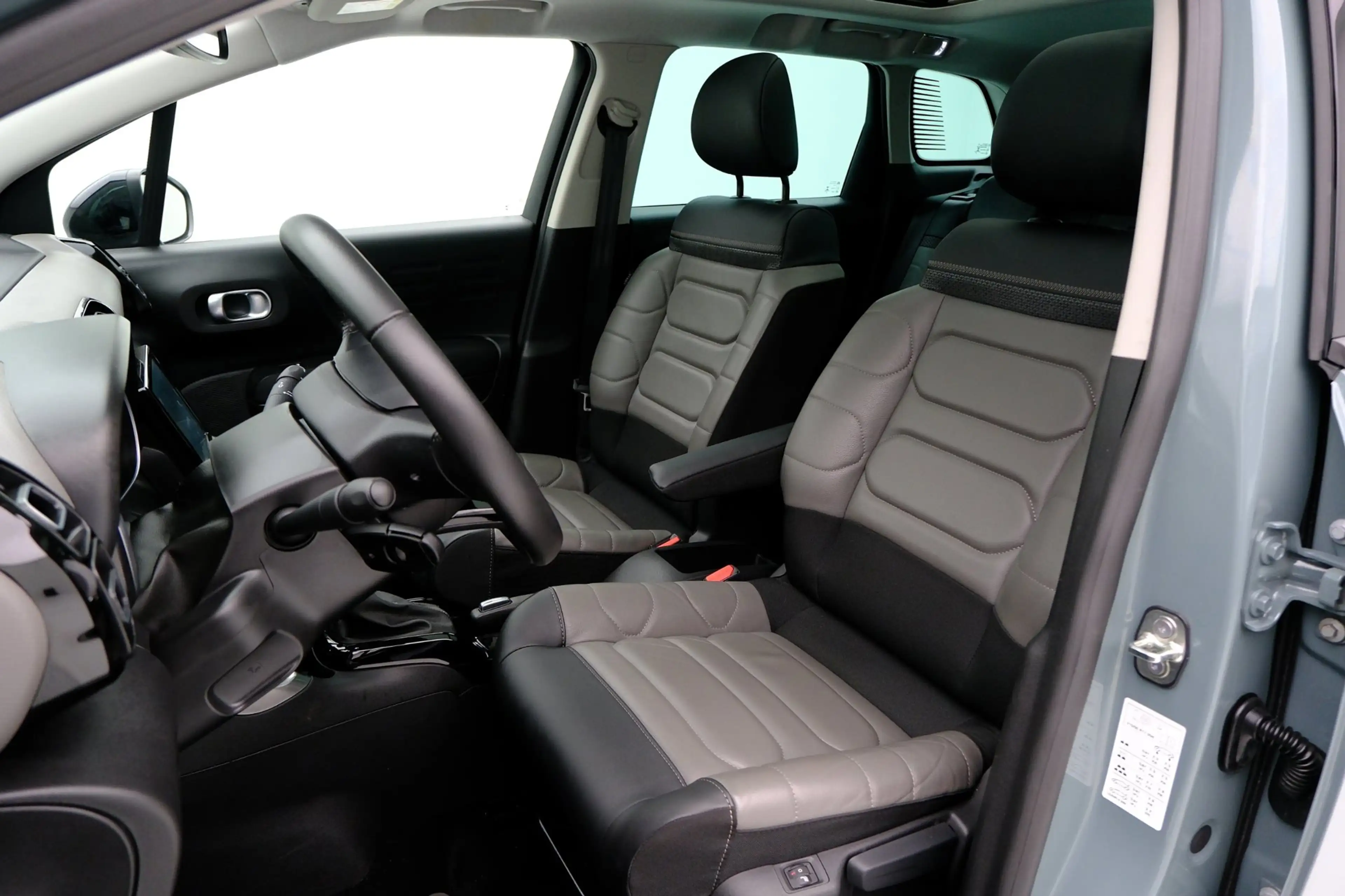 Citroen C3 Aircross 1.2 PureTech Shine Pack Pano|Stoelverw.|Carplay|Cl — photo 31