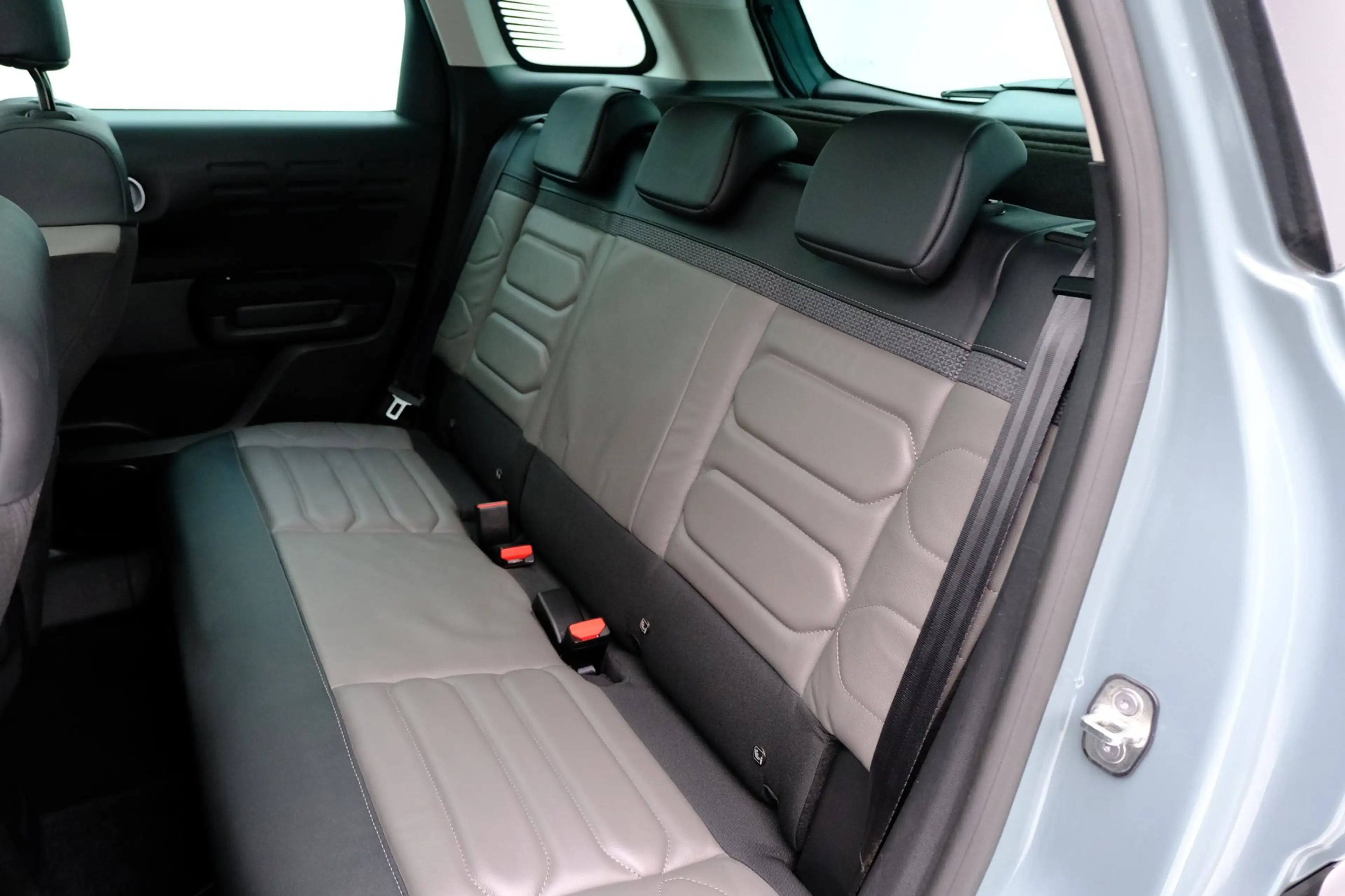 Citroen C3 Aircross 1.2 PureTech Shine Pack Pano|Stoelverw.|Carplay|Cl — photo 32