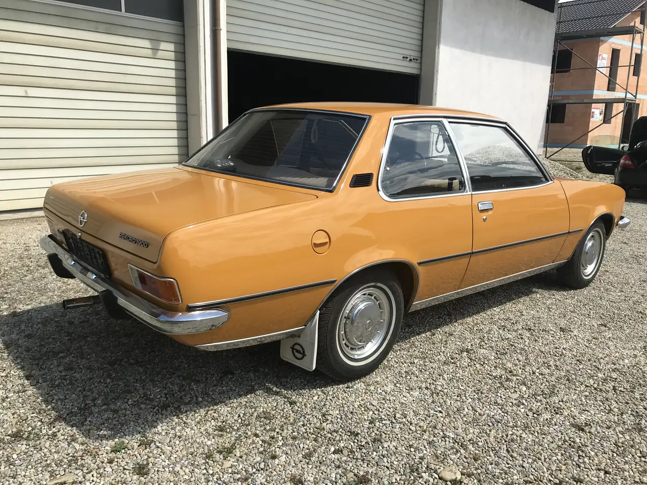 Opel Rekord, foto 4