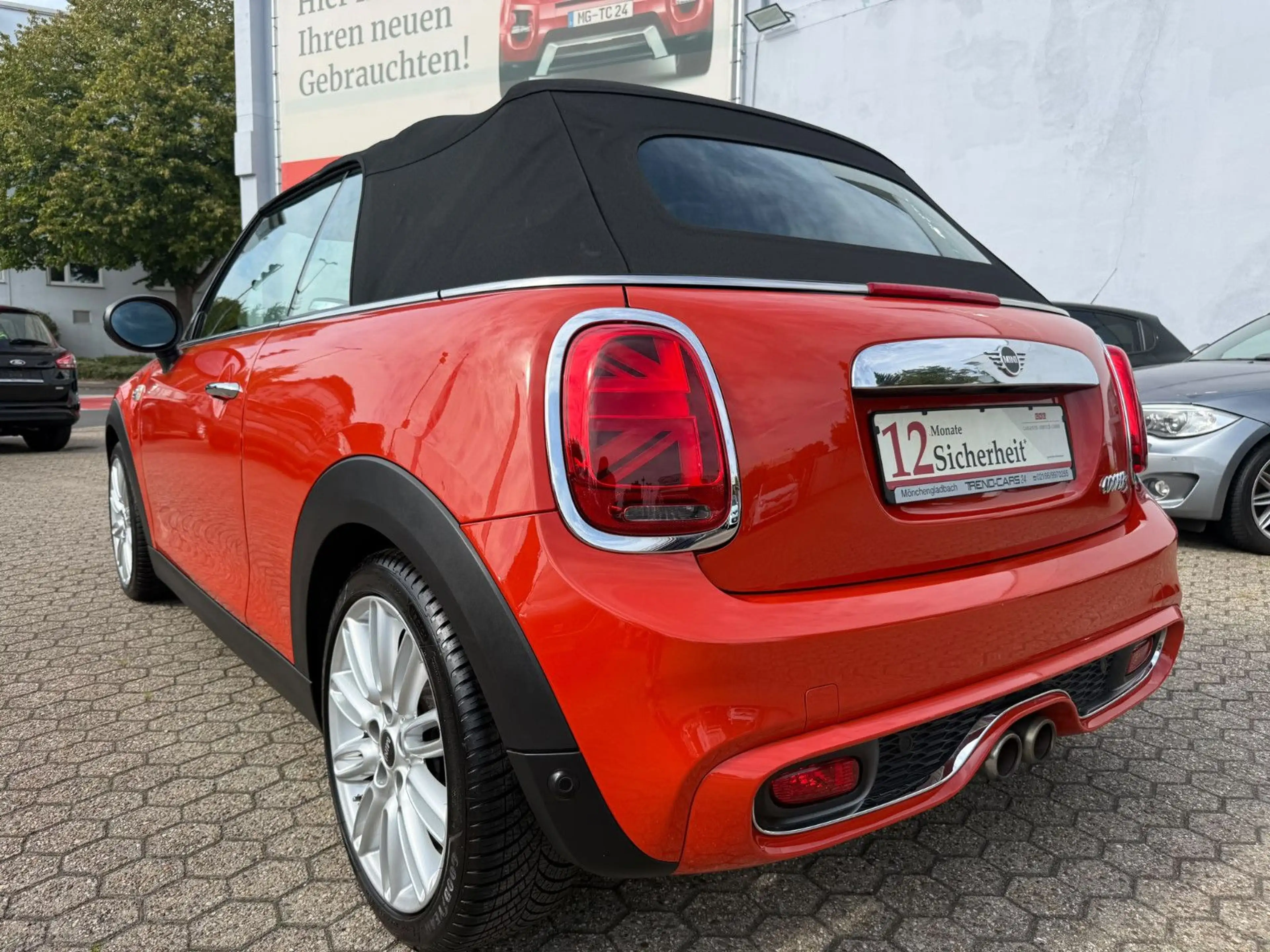 MINI Cooper S Cabrio Cooper S* — photo 3