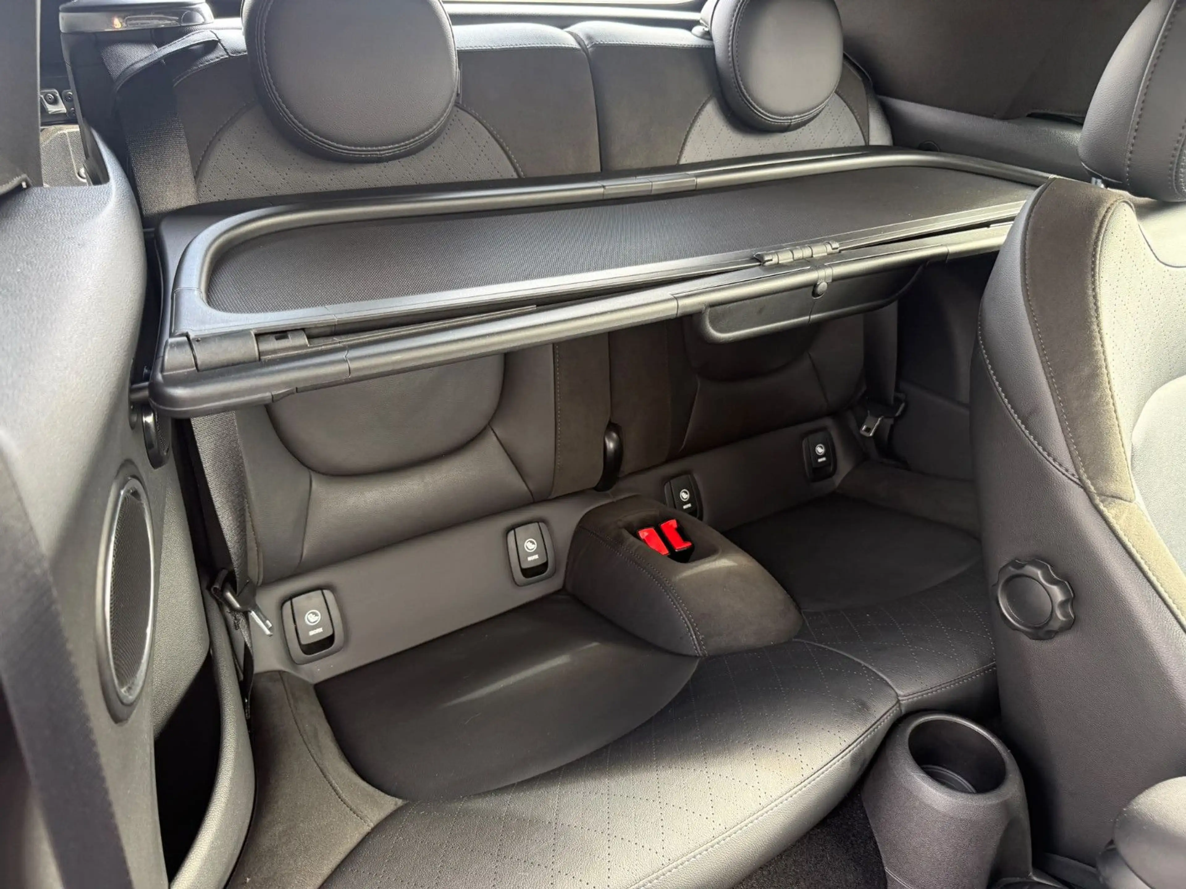 MINI Cooper S Cabrio Cooper S* — photo 14