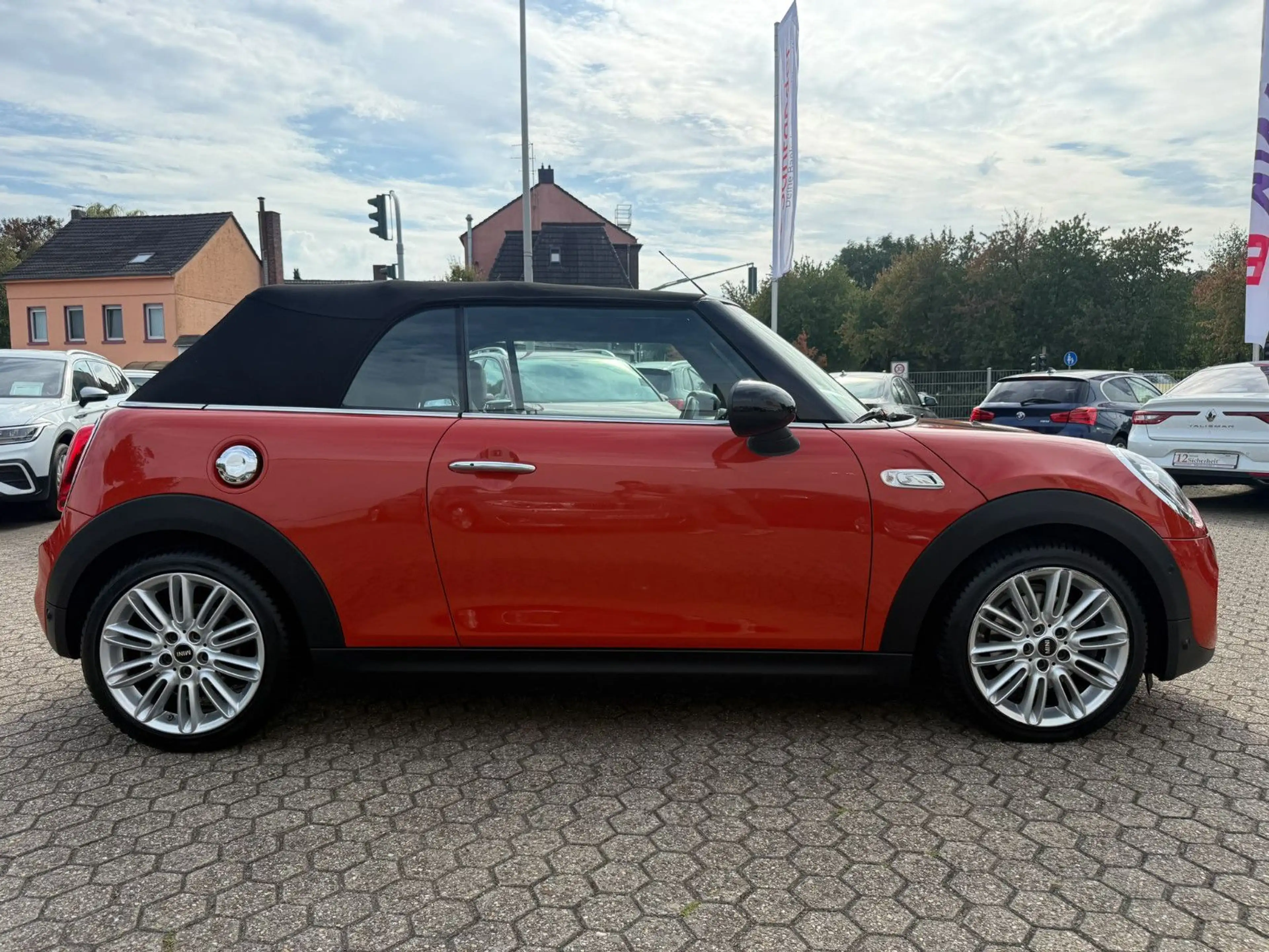MINI Cooper S Cabrio Cooper S* — photo 6