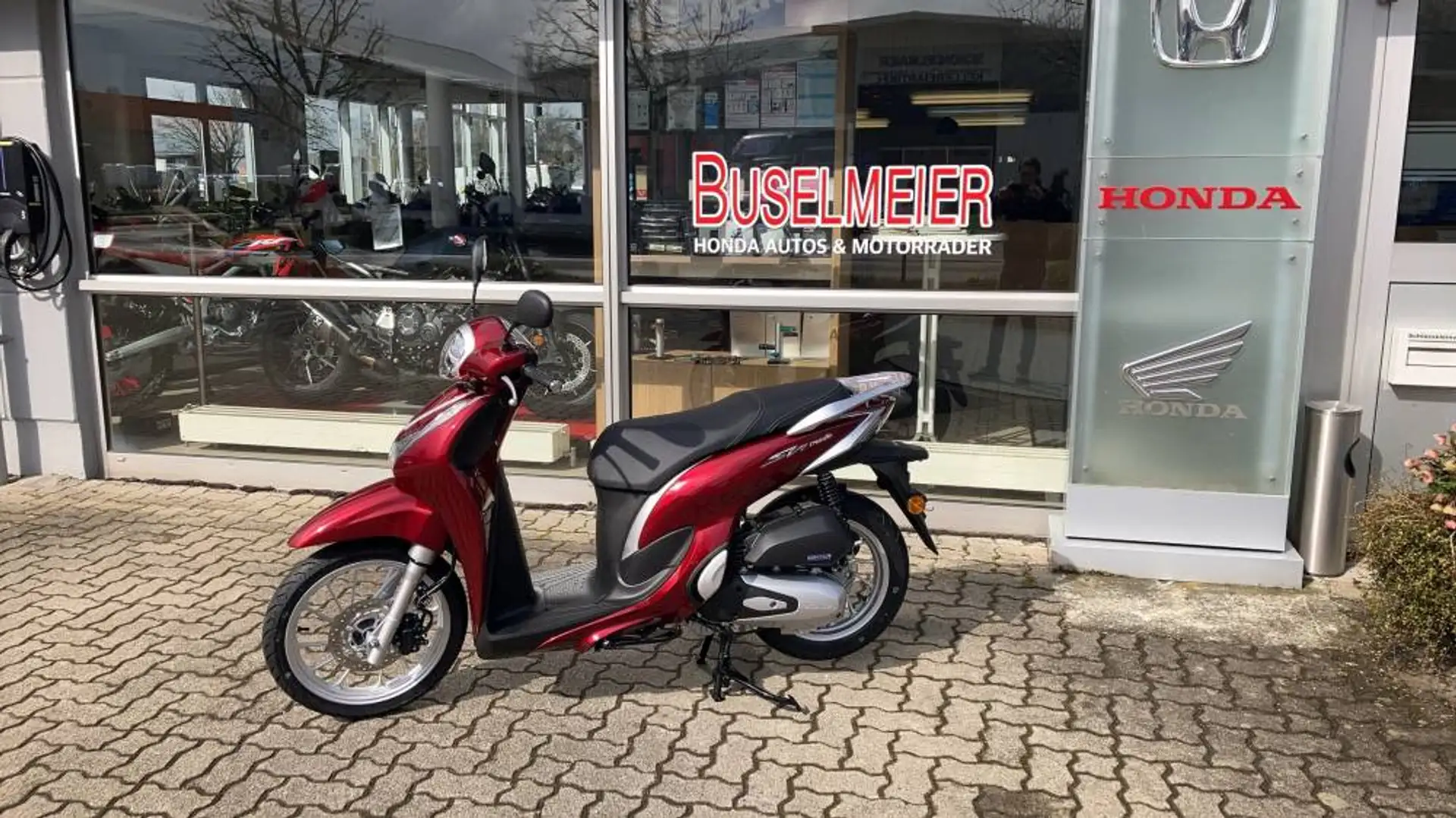 Honda SH Mode 125 - Aktionspreis Rosso - 2
