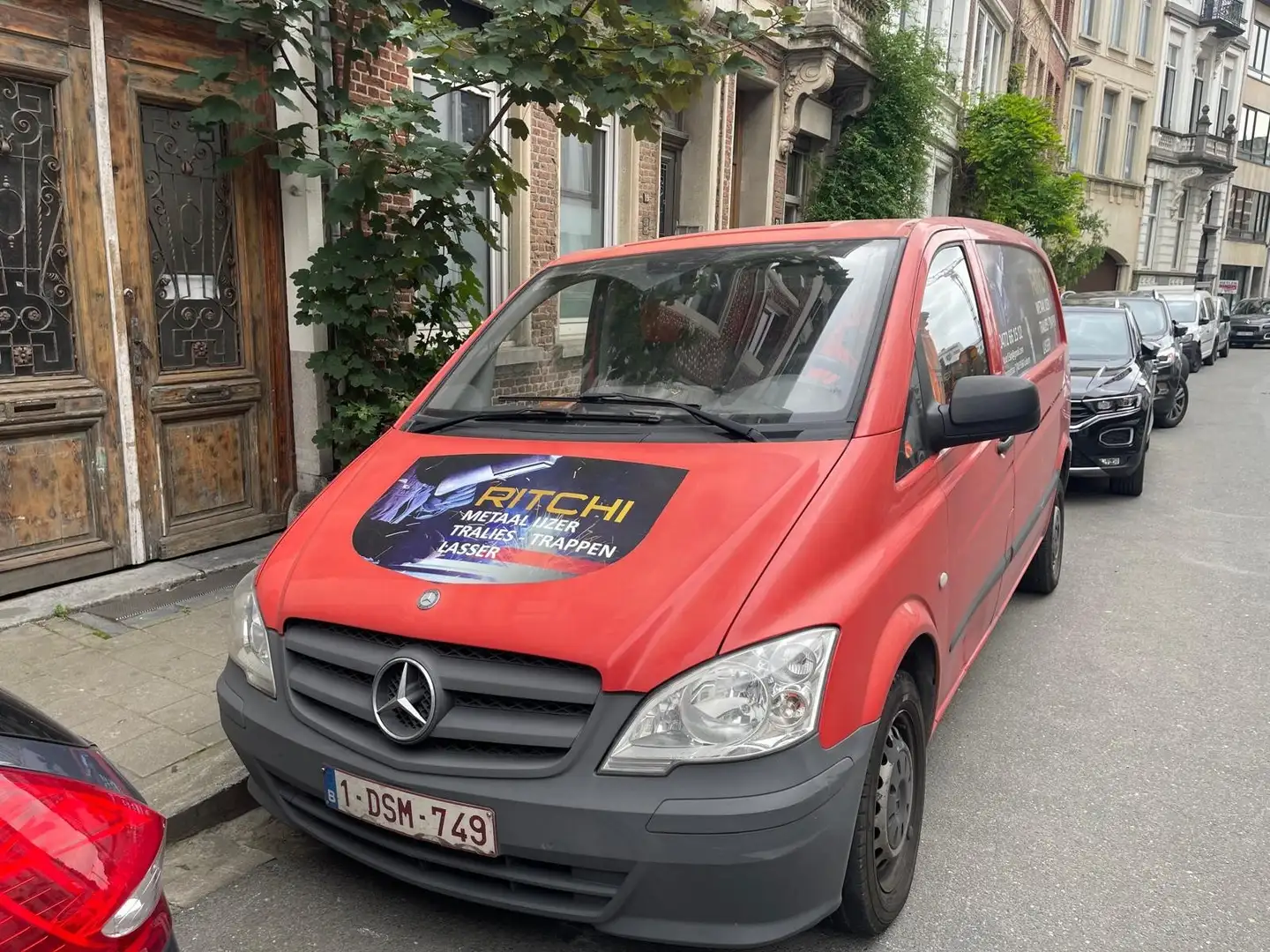 Mercedes-Benz Vito 110 CDI Rouge - 1