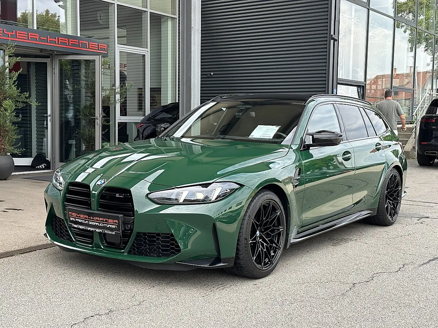 BMW M3 Competition M xDrive Touring Aut. / FACELIFT / ... Grün - 1