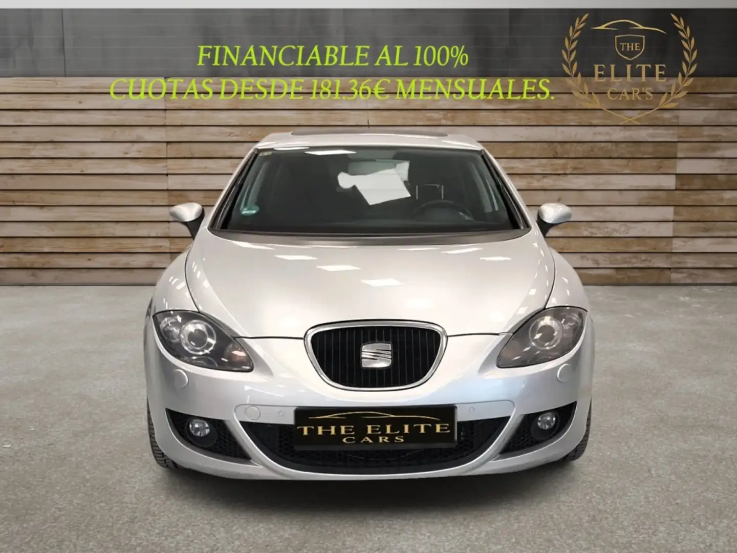 SEAT Leon 1.6 Reference Plateado - 1