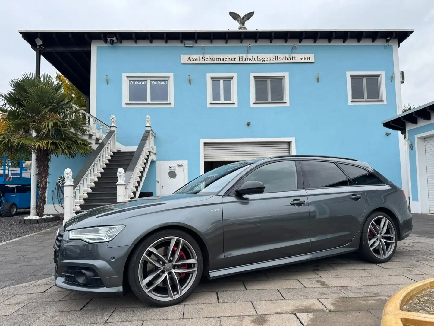Audi A6 Avant 3.0 TDI quattro competition S-line Grau - 1