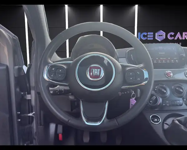 Fiat 500 view 11