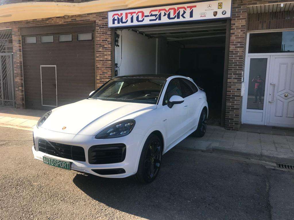 Porsche Cayenne E-Hybrid Coupé Aut. - foto 1