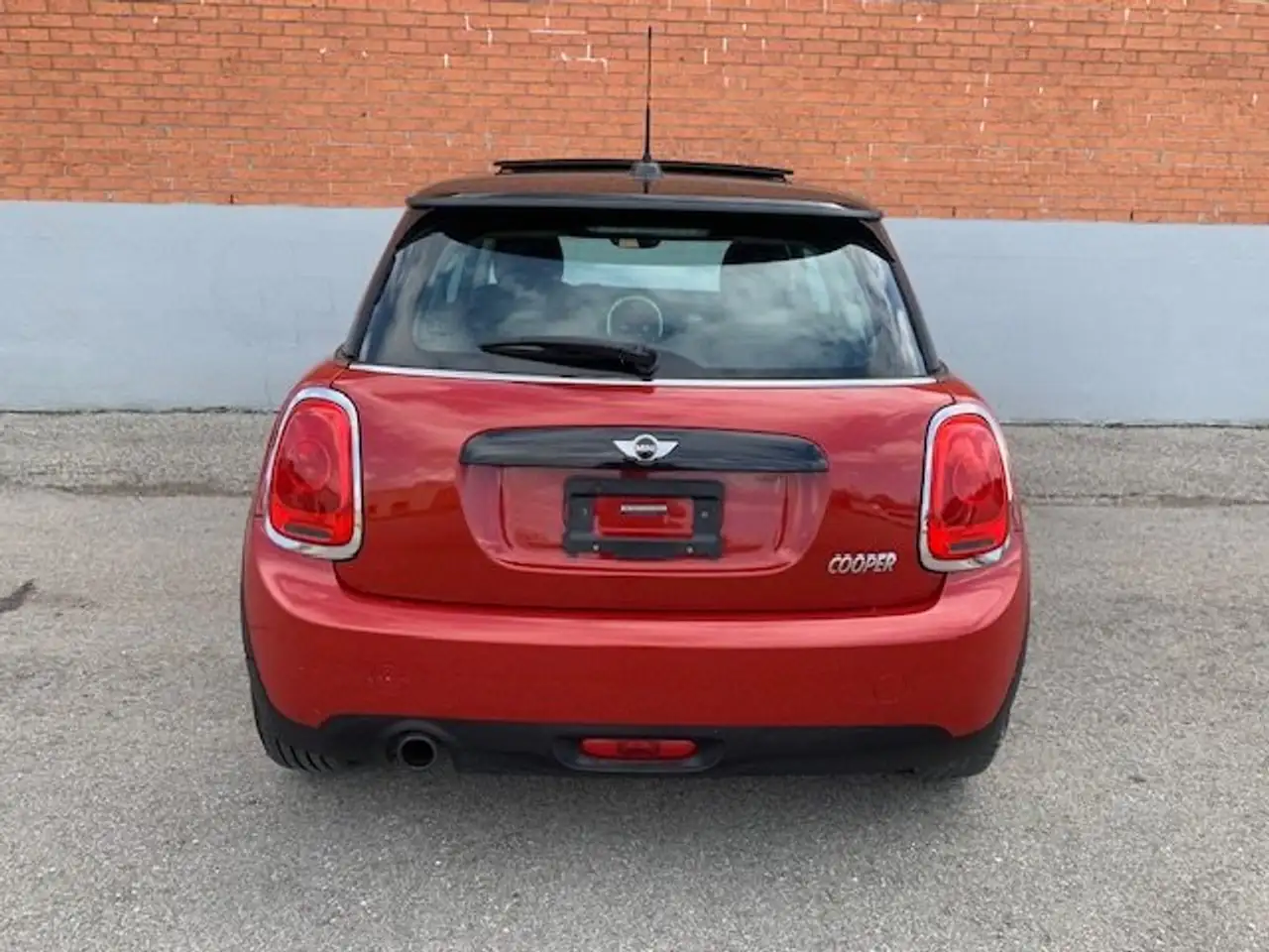 MINI 3 Door снимка MINI 3 Door
