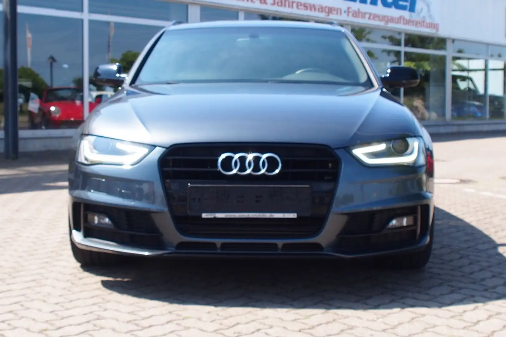 Audi A4 Avant S line Sportpaket plus /Navi/Scheckheft Gris - 2