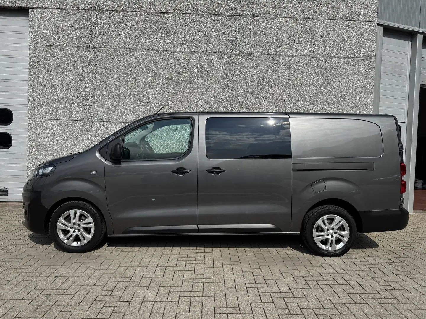 Opel Vivaro 2.0TD 142PK DUBCAB 5ZIT NAVI/CAMERA/PARKPILOT Gris - 2