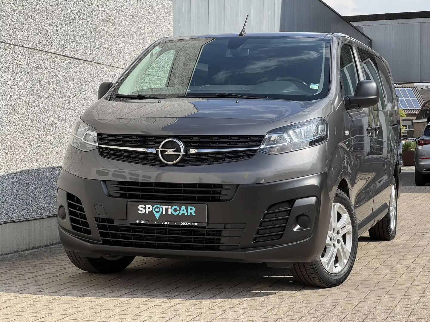 Opel Vivaro 2.0TD 142PK DUBCAB 5ZIT NAVI/CAMERA/PARKPILOT Gris - 1