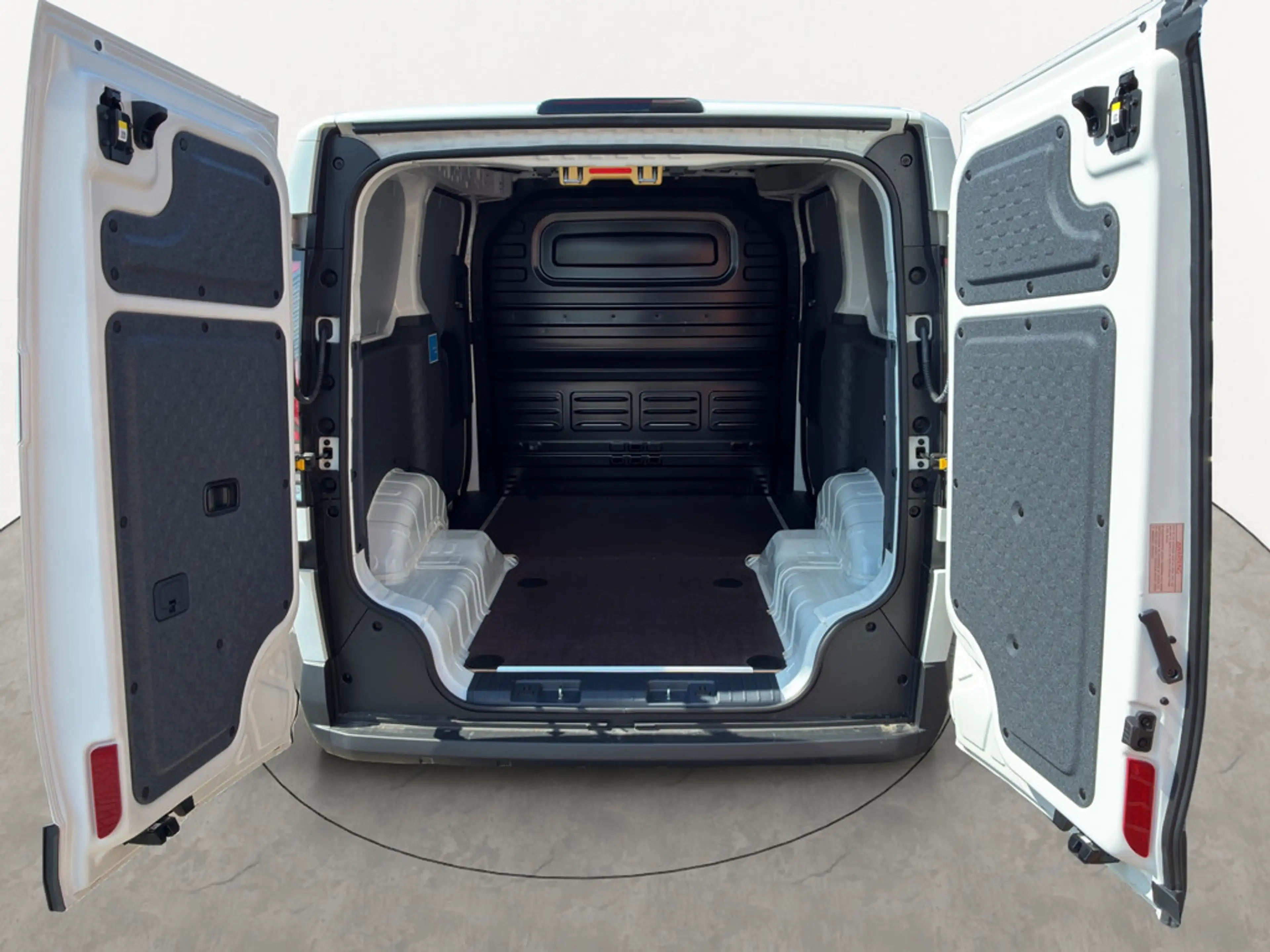Kia PV5 Cargo 71.2 ELITE | 4T | WP | COMFORT | AWR | 16Z — photo 10