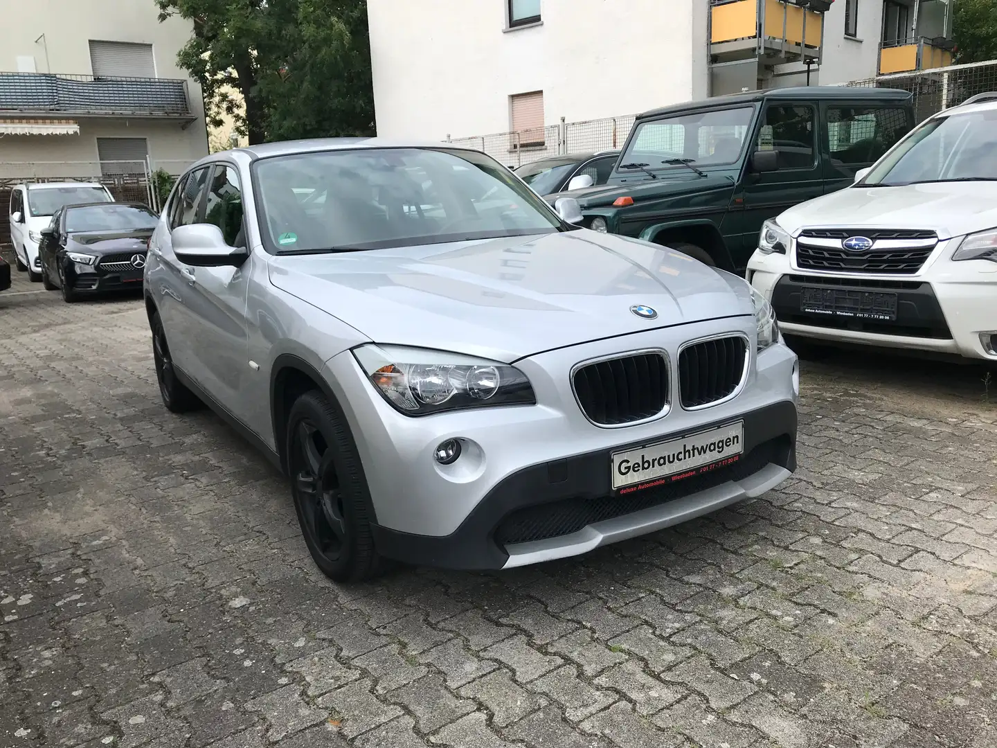 BMW X1 sDrive18i  Klimaanlage Sitzheizung Tempomat Argent - 1
