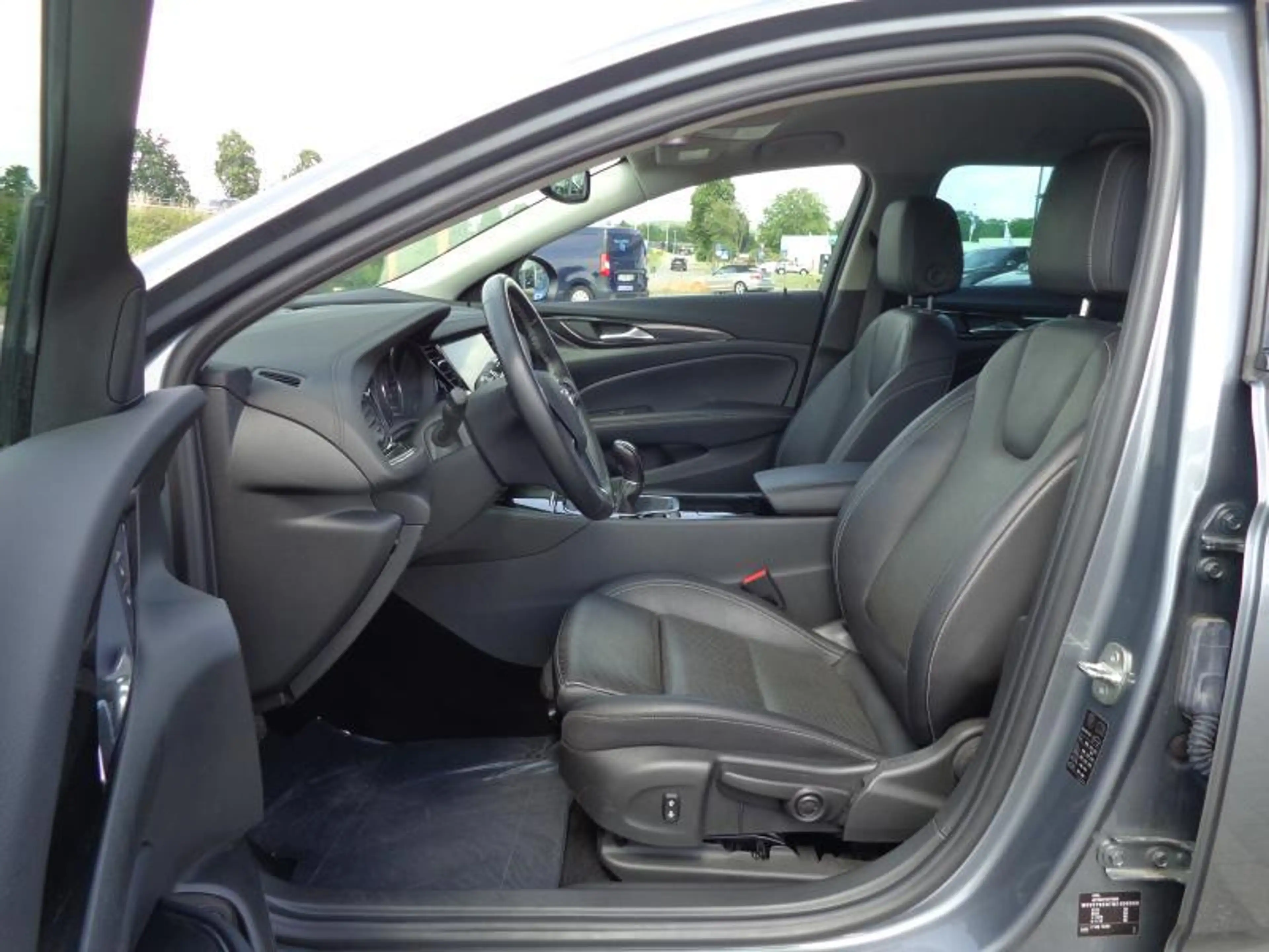 Opel Insignia Sports Tourer 1.5D Elegance ! — photo 10