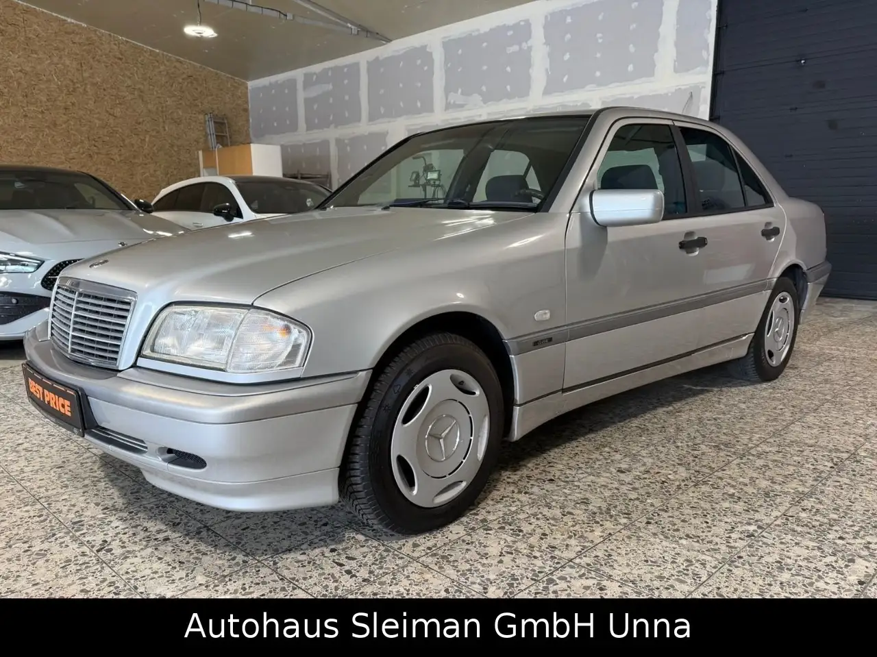 Mercedes-Benz C 180, foto 3