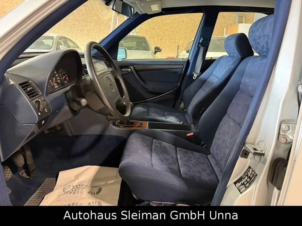 Mercedes-Benz C 180, foto 7