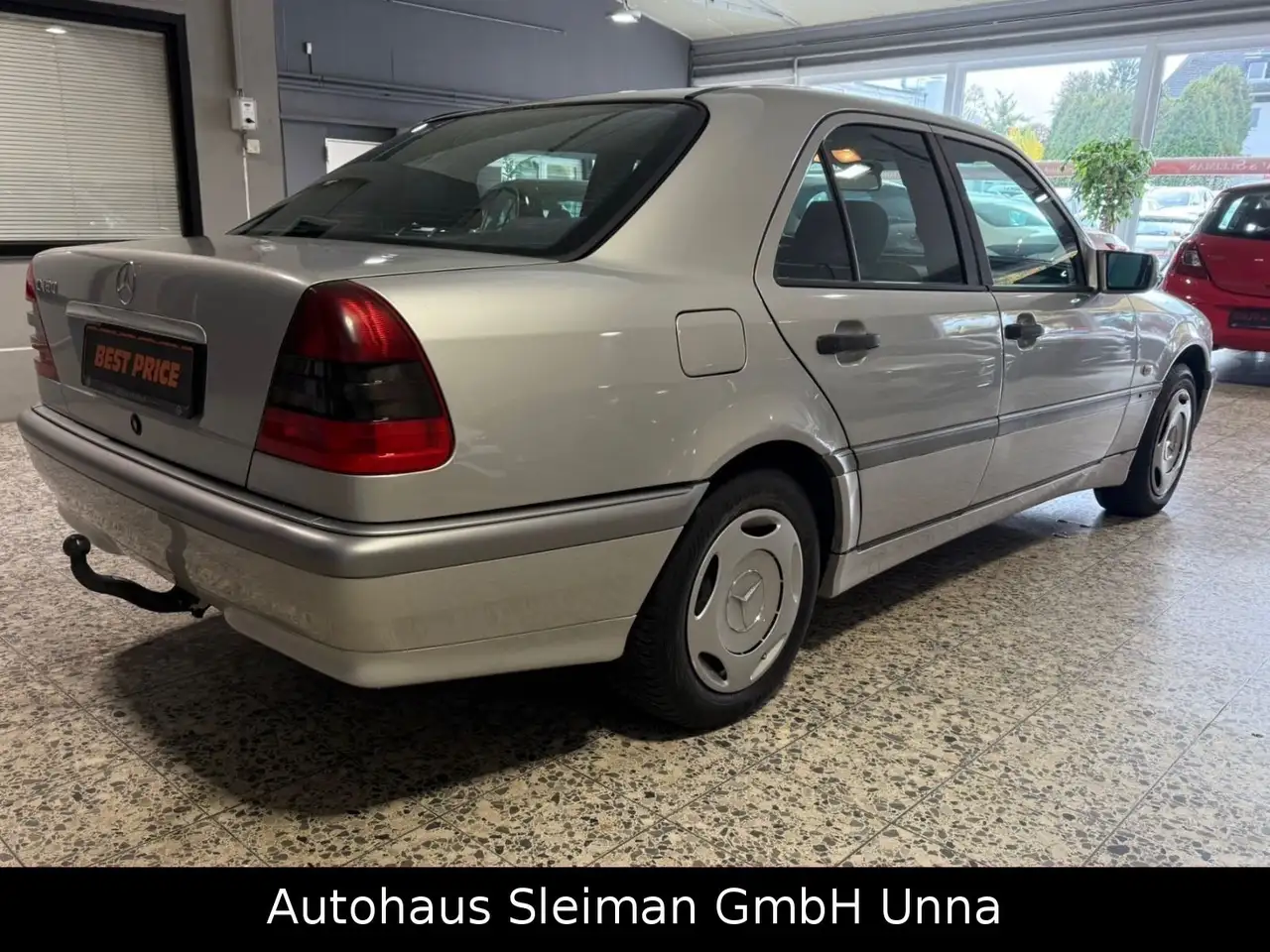 Mercedes-Benz C 180, foto 4