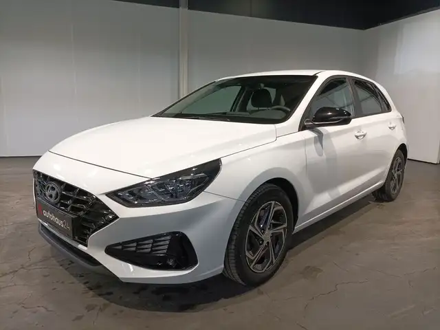 Hyundai I30 view 3