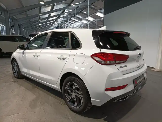 Hyundai I30 view 4