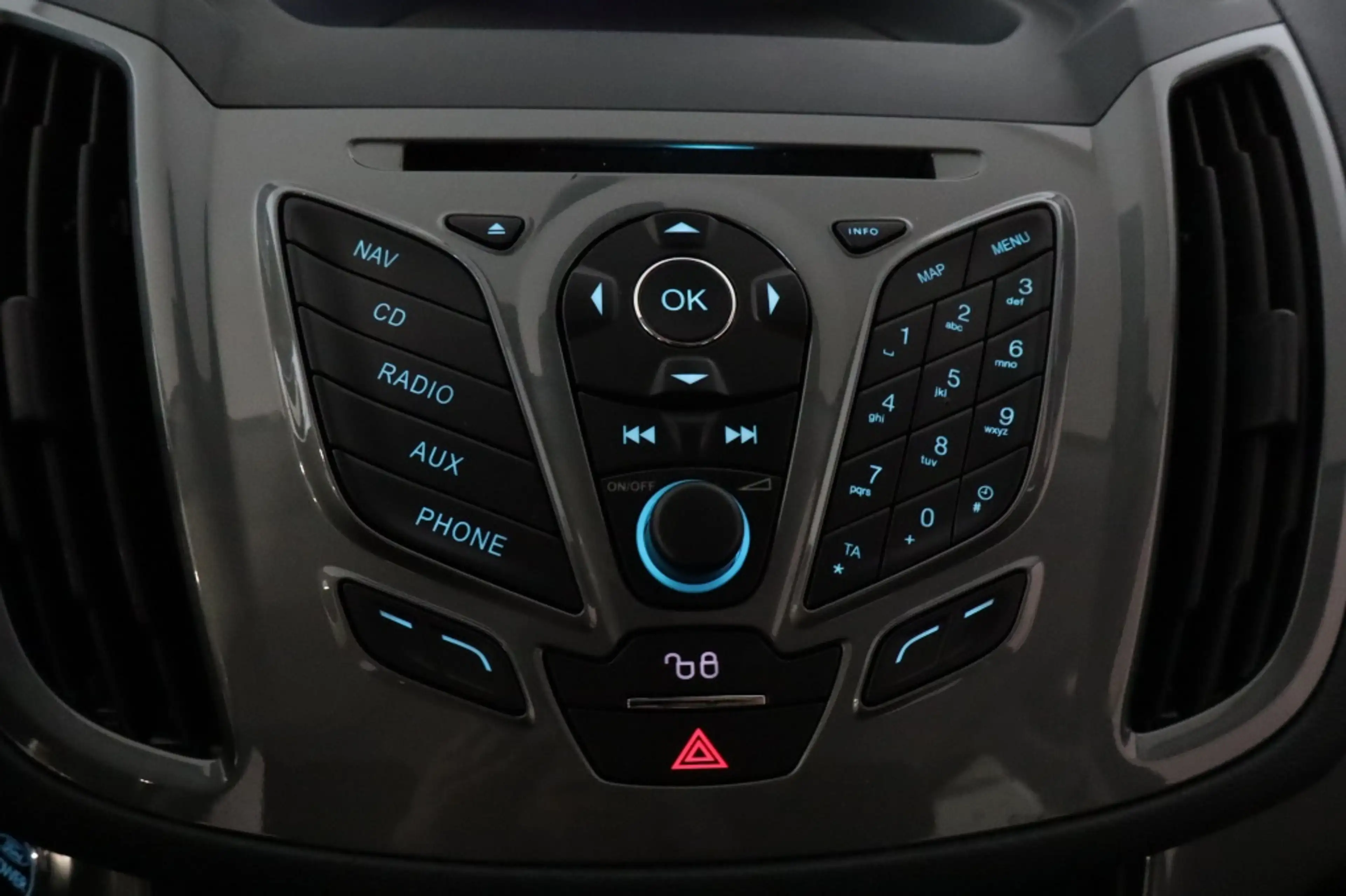 Ford C-Max 1.0 EcoBoost 125pk Titanium — photo 15