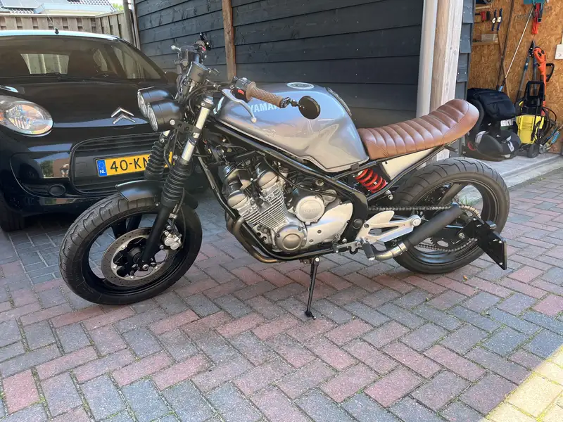 Yamaha XJ 600