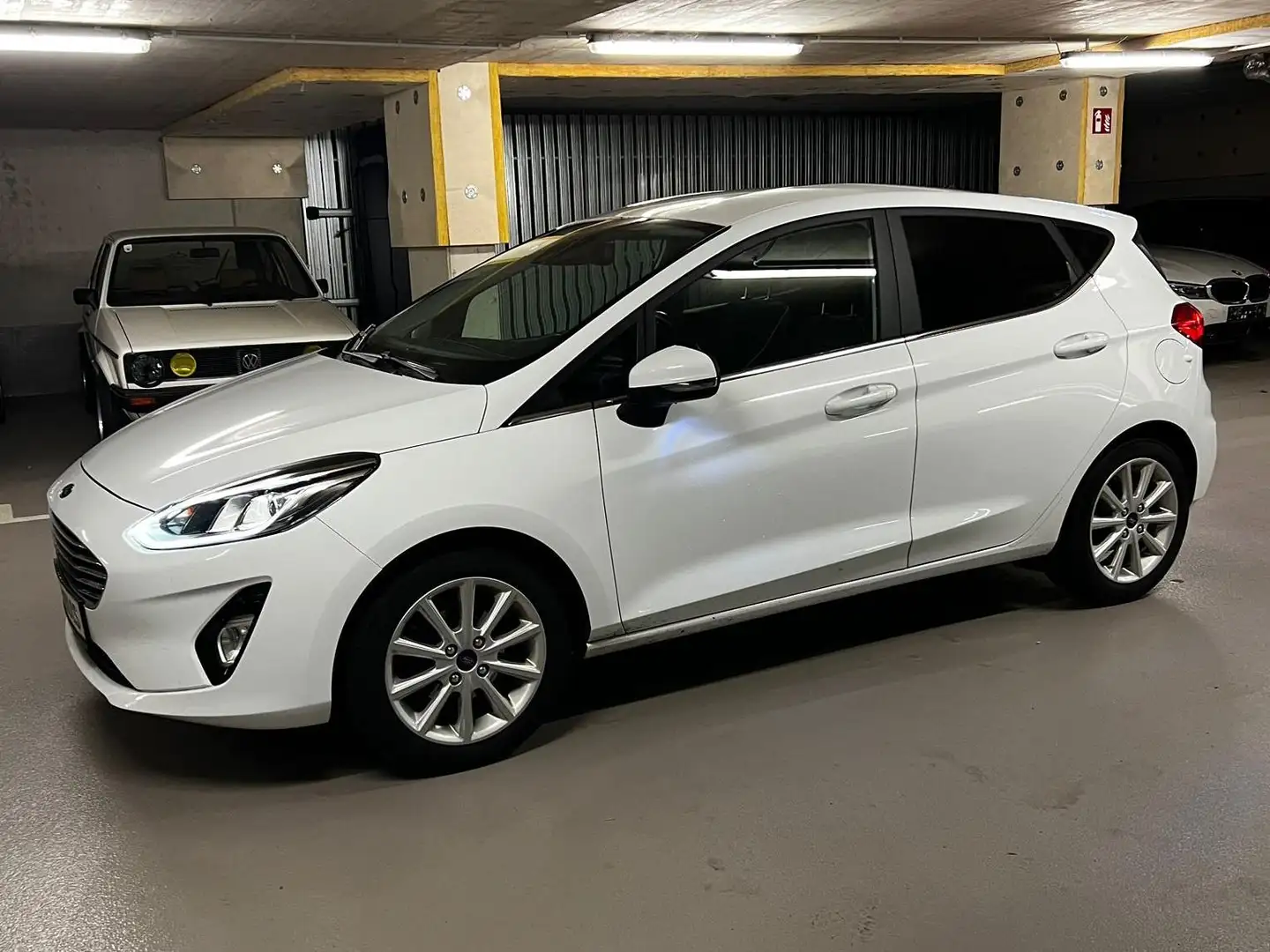 Ford Fiesta Fiesta Titanium 1,1 Start/Stop Titanium Weiß - 1