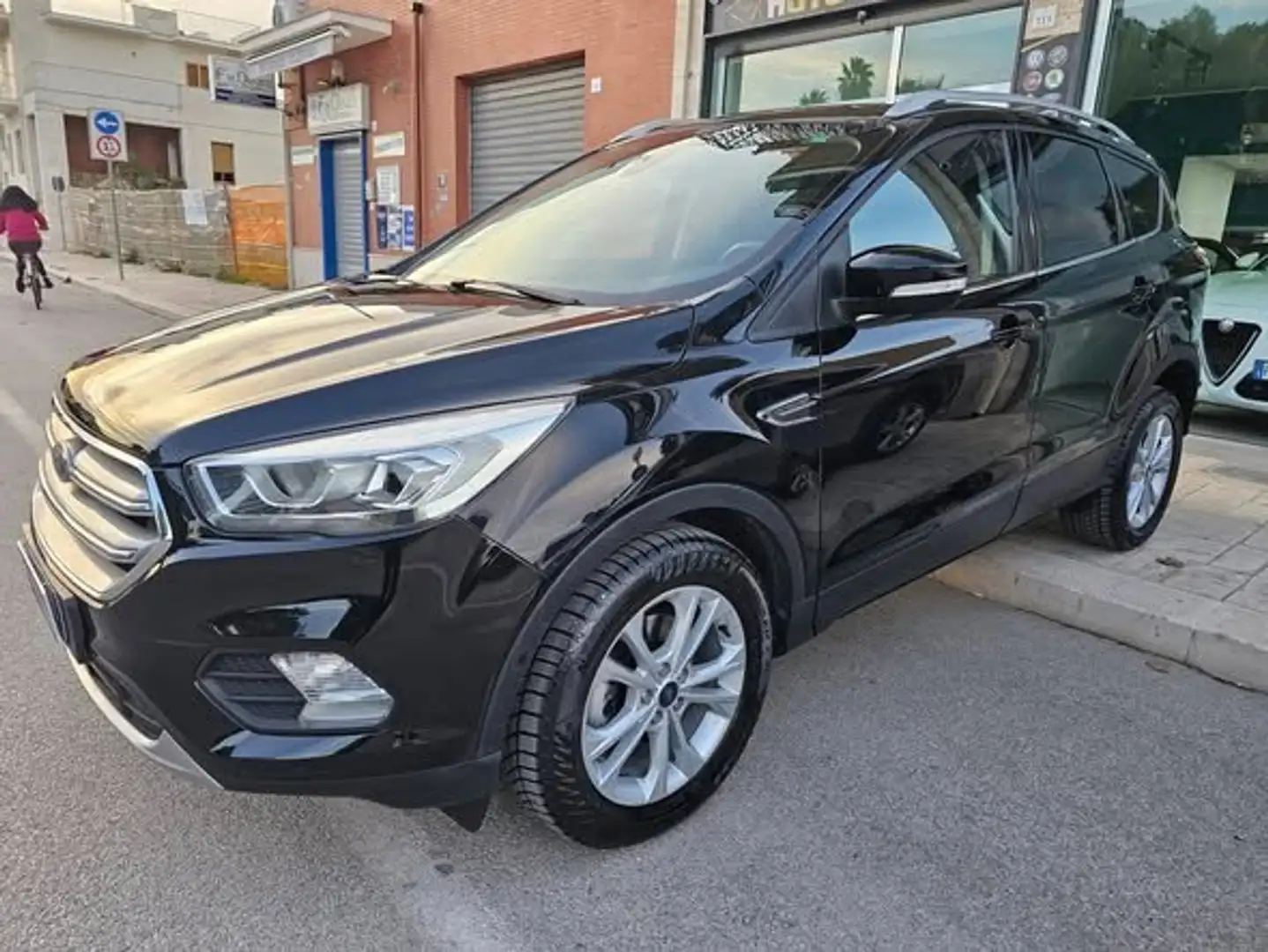 Ford Kuga Kuga 1.5 tdci Titanium s Nero - 1