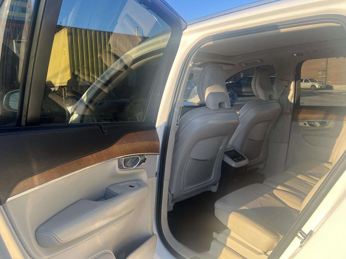 2019 Volvo XC90 T6 Inscription AWD thumb 18