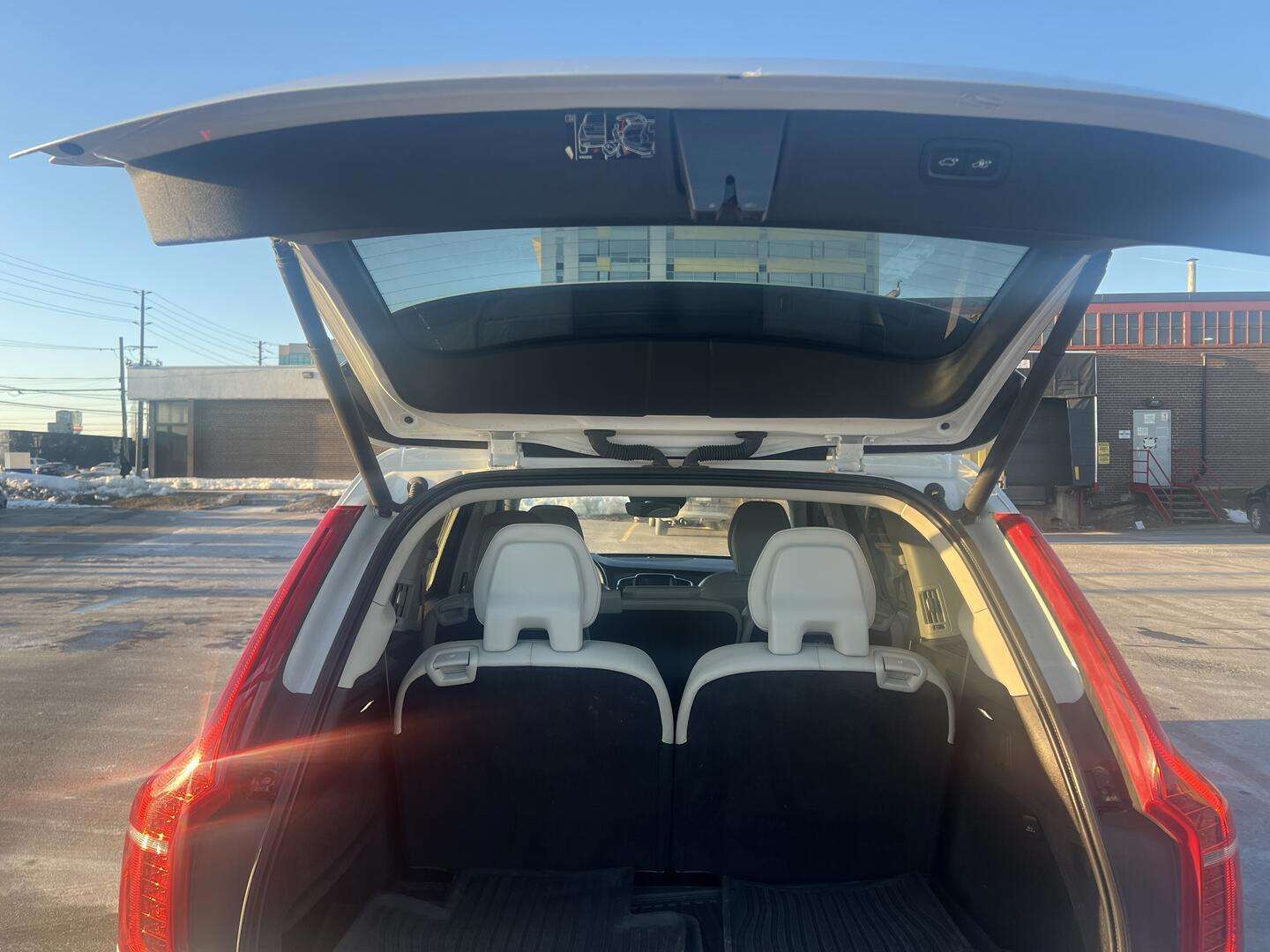 2019 Volvo XC90 T6 Inscription AWD thumb 14