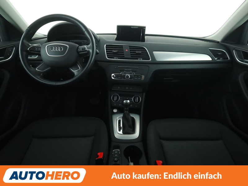 Audi Q3 1.4 TFSI ACT Aut.*NAVI*XENON*TEMPO*PDC*SHZ* — photo 12