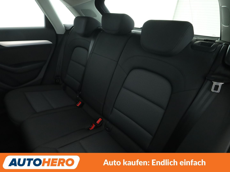 Audi Q3 1.4 TFSI ACT Aut.*NAVI*XENON*TEMPO*PDC*SHZ* — photo 14