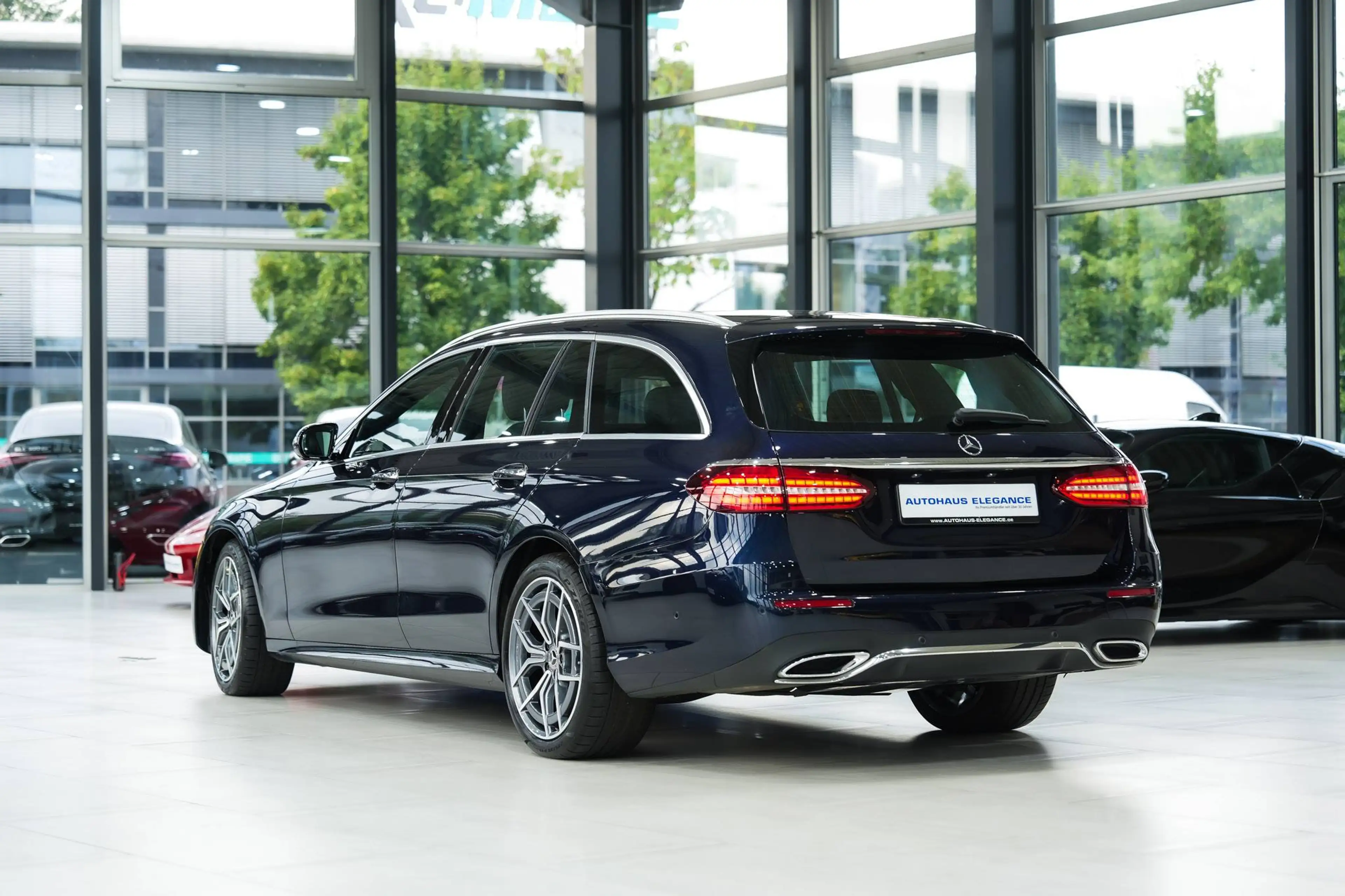 Mercedes-Benz E 400 d 4Matic*AMG-LINE*EXCL-INT*AIRMATIC*BURM* — photo 8