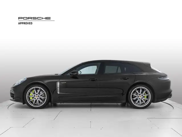 Porsche Panamera view 2