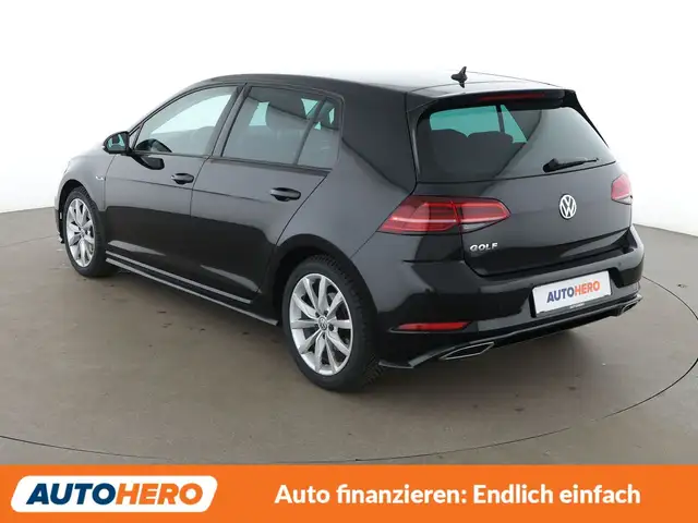 Volkswagen Golf view 4