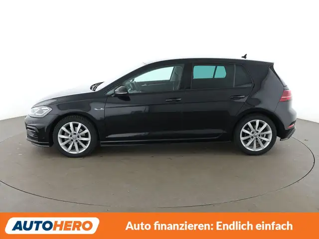 Volkswagen Golf view 3
