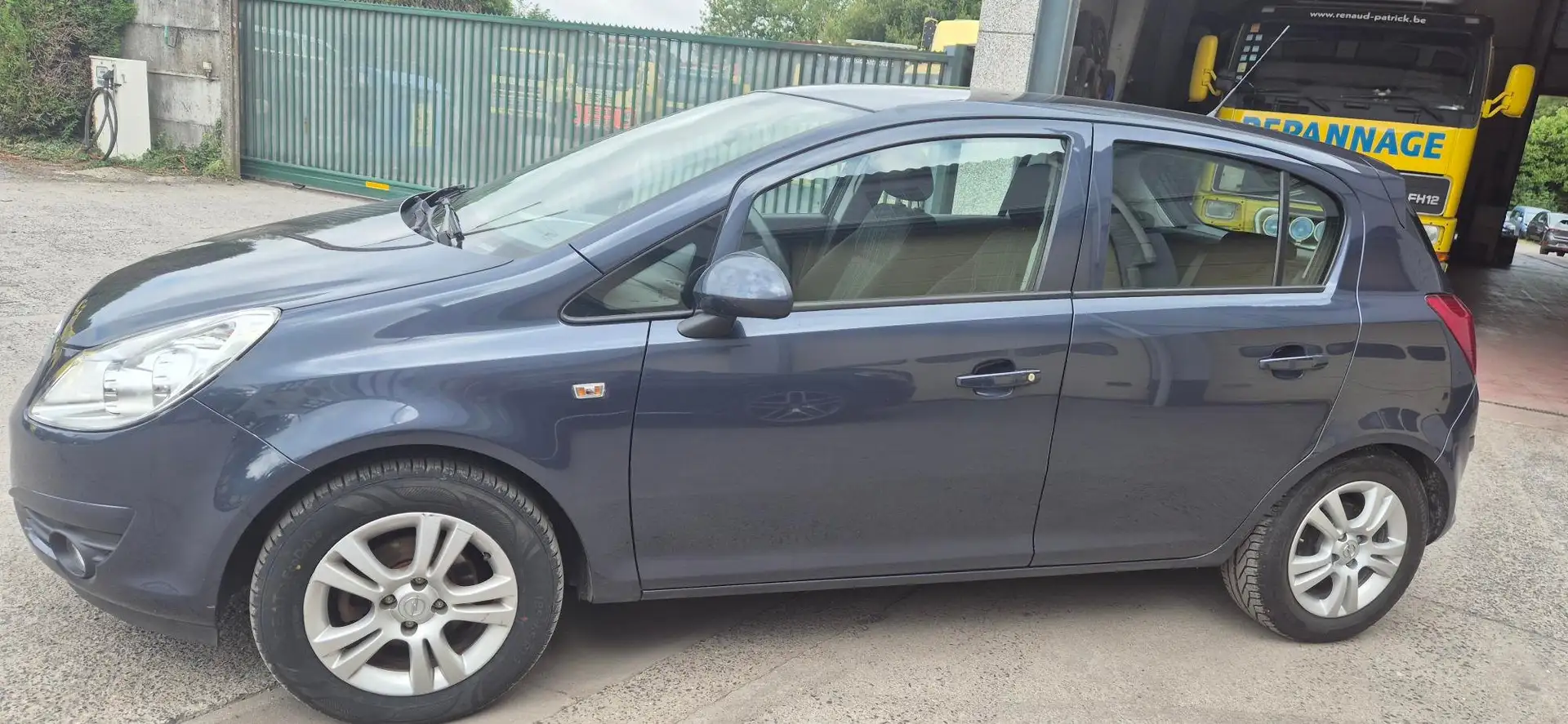 Opel Corsa Corsa 1.3 CDTi ecoFLEX Enjoy Blauw - 1