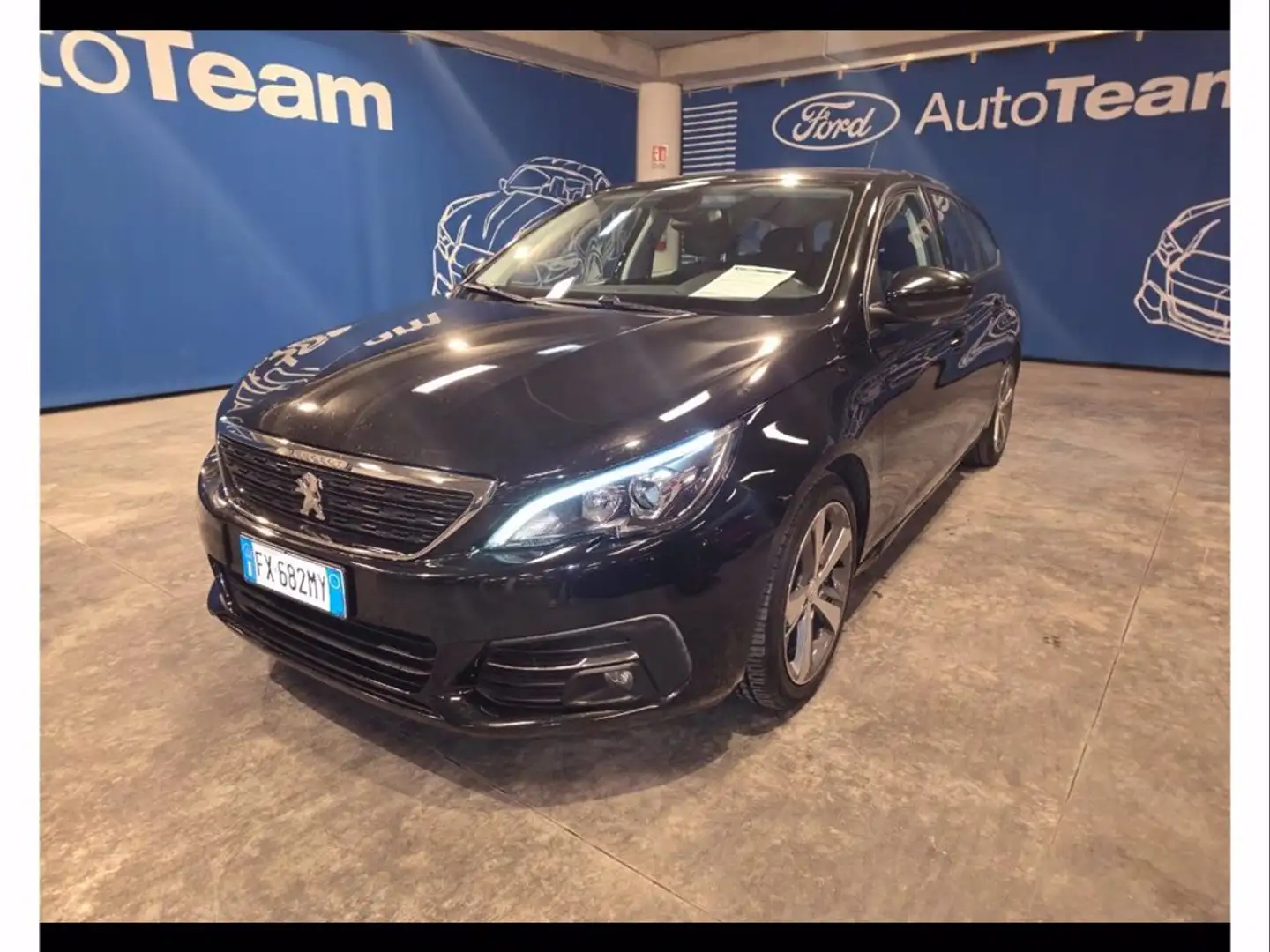 Peugeot 308 sw 1.5 bluehdi business s&s 130cv Negro - 1