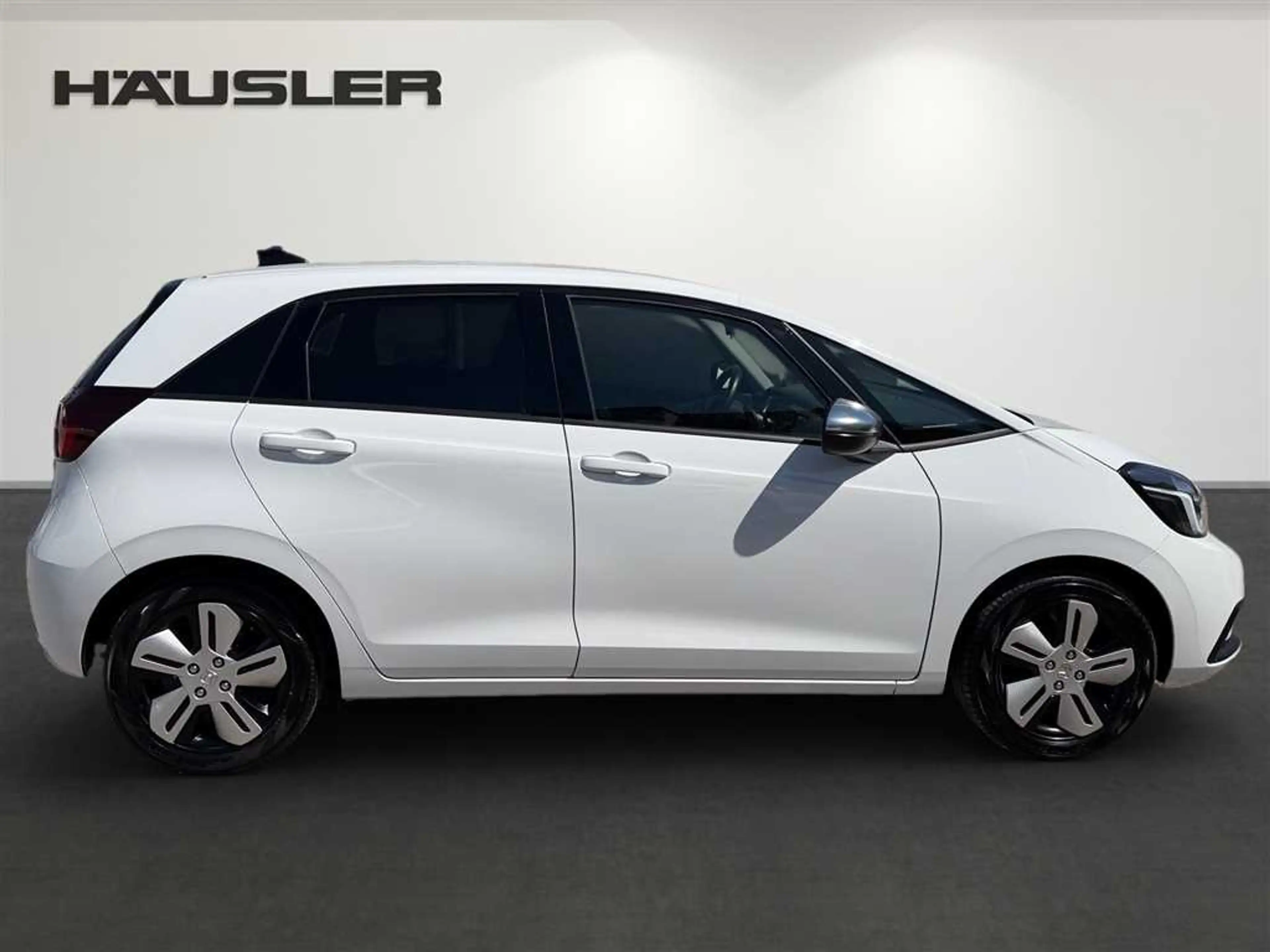 Honda Jazz 1.5 Hybrid Executive Navi Kamera PDC Keyless Sitz- — photo 3