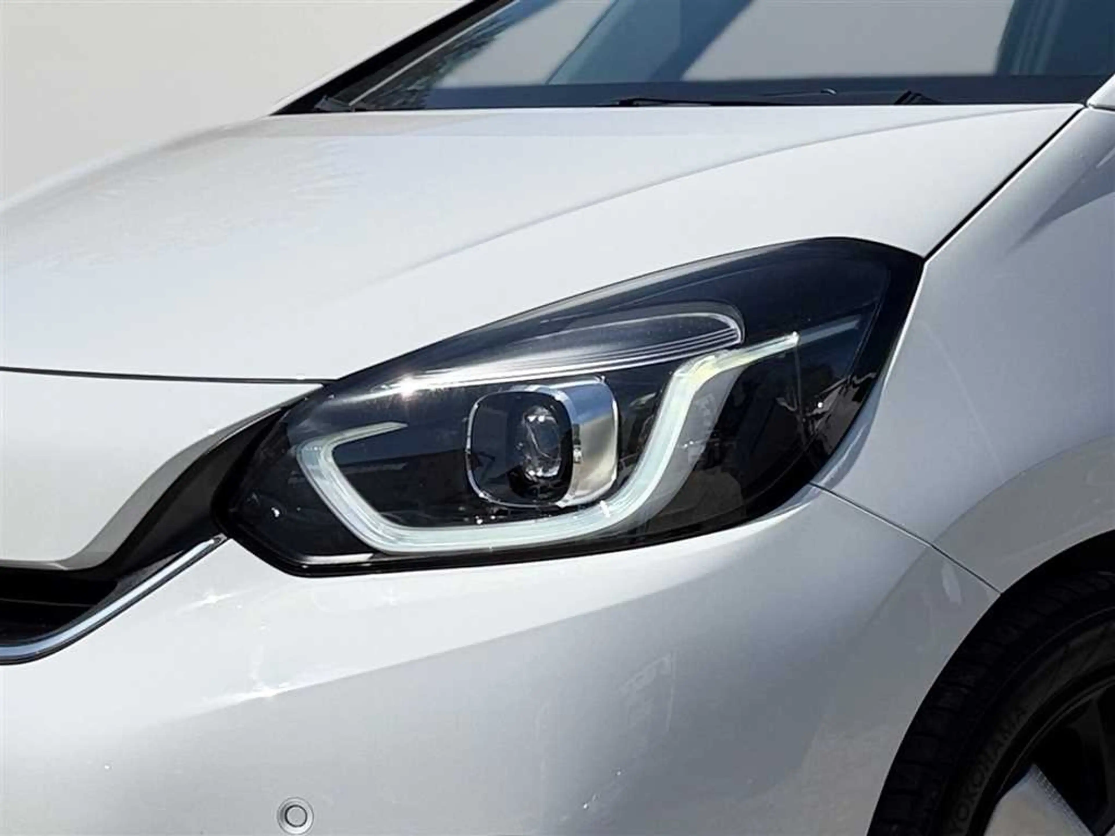 Honda Jazz 1.5 Hybrid Executive Navi Kamera PDC Keyless Sitz- — photo 7