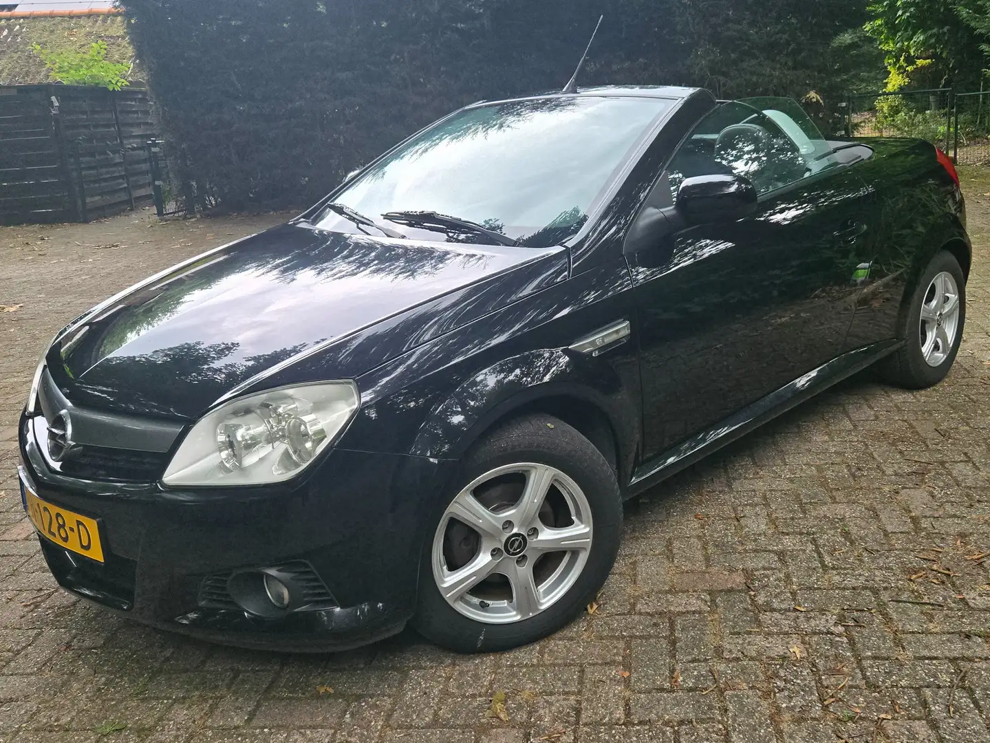 Opel Tigra Tigra 1.4-16V Rhythm Negru - 2