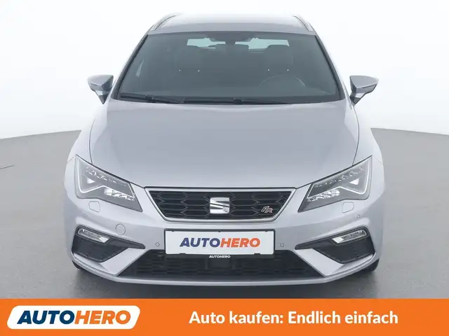 Seat Leon view 9