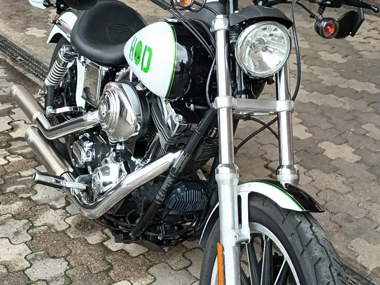Harley-Davidson Dyna Low Rider Klappenauspuff Biały - 2